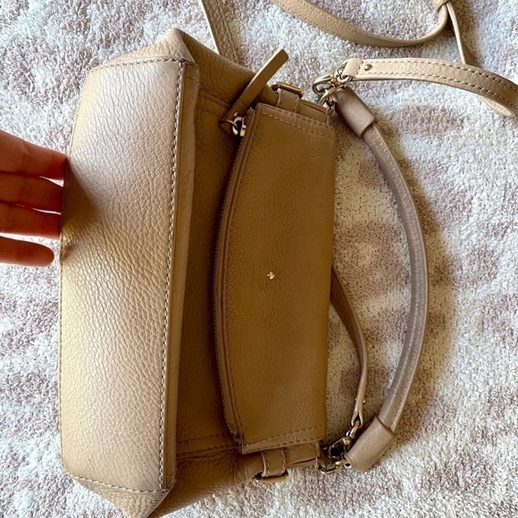 Kate Spade Cobble Hill Minka Tan Crossbody - Picture 7 of 13
